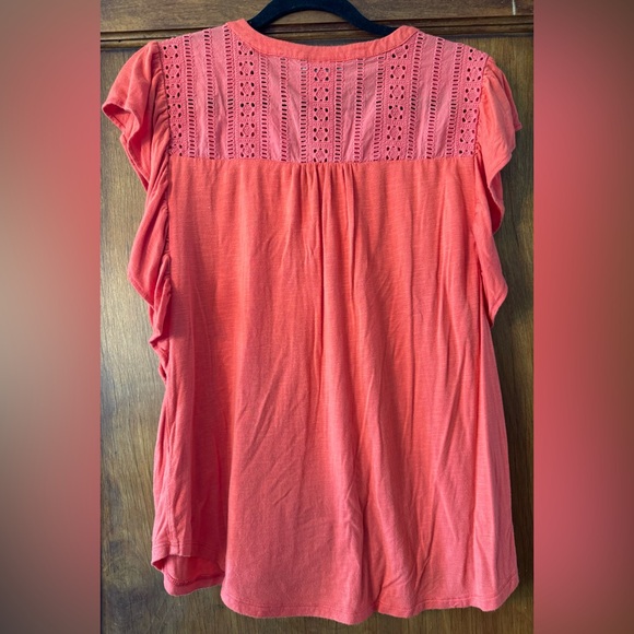MAEVE Ruffle Button Down Top- Size Small - Picture 3 of 4